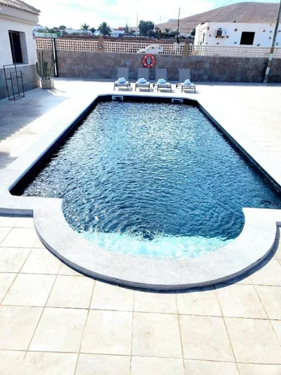 ENJOY House with Large Pool & Jacuzzi — foto 9