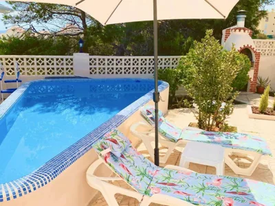 Entire Villa by the sea with private garden and mini pool — foto 10