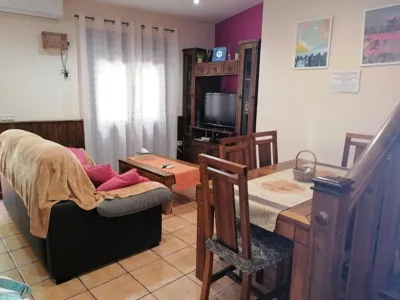 Entrecuevas — Foto 10