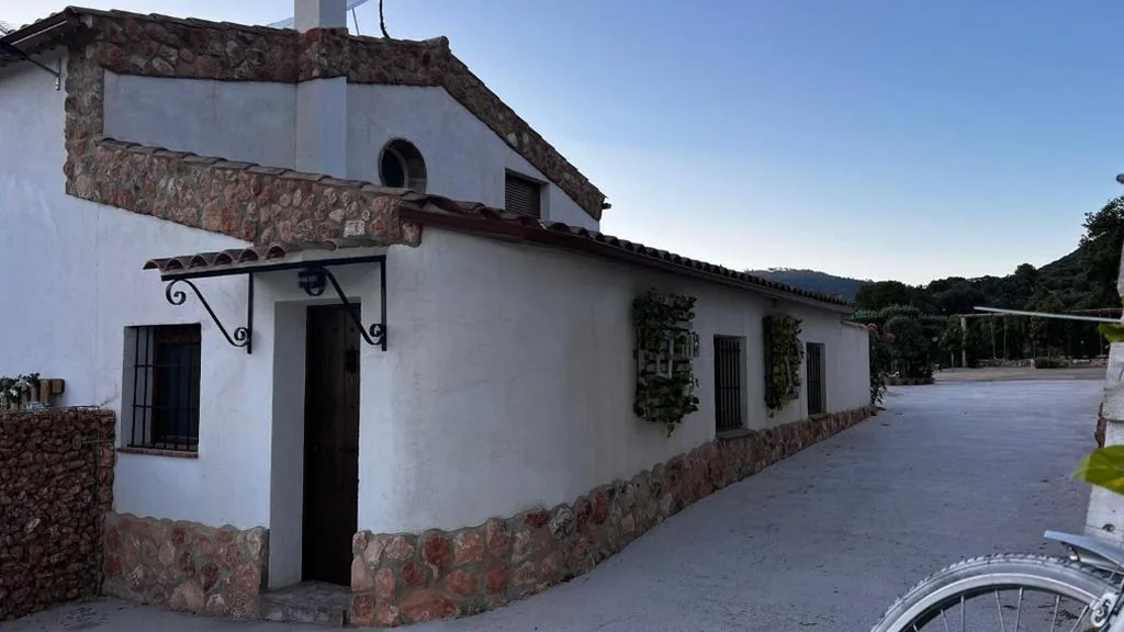 1寝室の家 — ENTRESIERRAS Apartamentos rurales con chimenea, barbacoa y espacio para eventos
