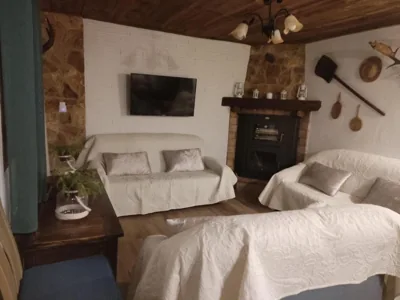 ENTRESIERRAS Apartamentos rurales con chimenea, barbacoa y espacio para eventos — 写真 6