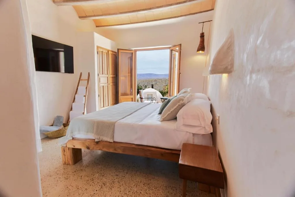 Habitación Doble con vistas al mar — EQUILICUÁ