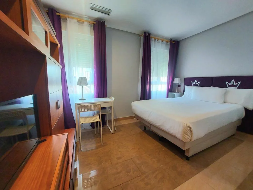 Estudio - Anexo — Erase un Hotel