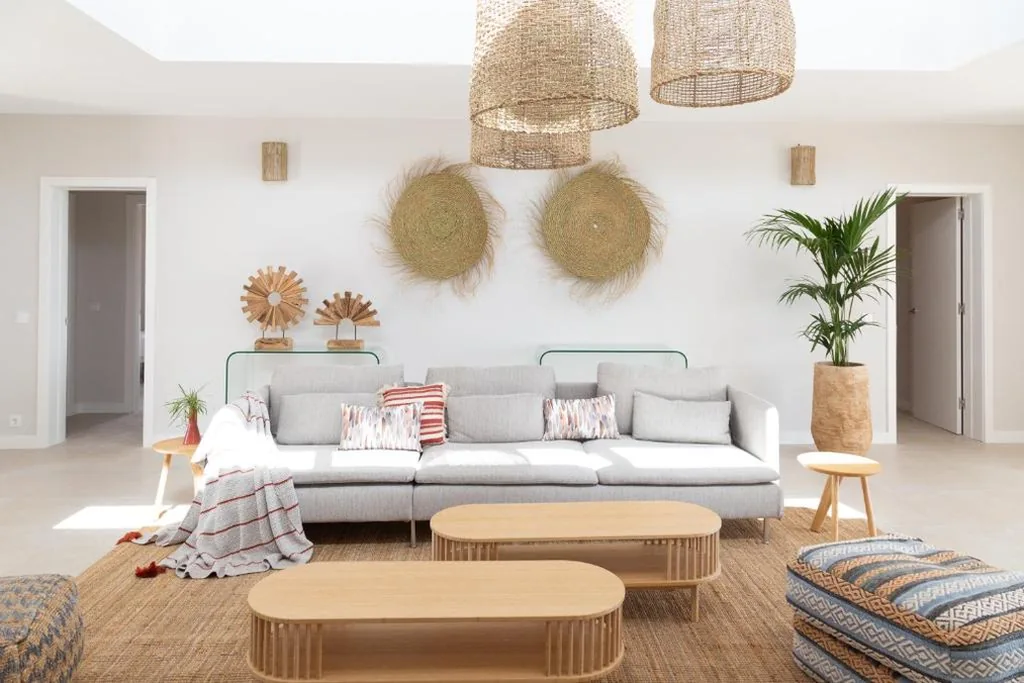 Ereza White Homes