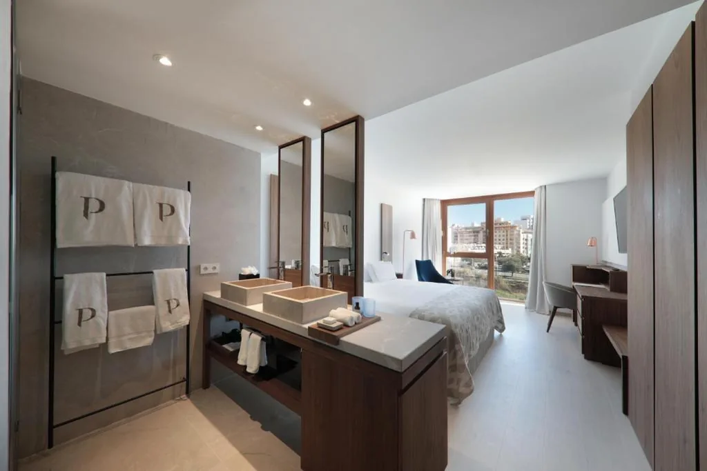 Habitación Doble Superior con acceso al spa — Es Princep - The Leading Hotels of the World