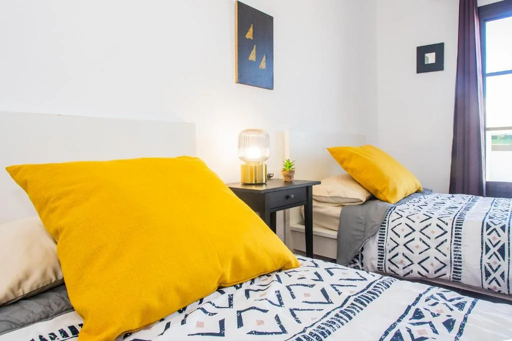 Villa mit 3 Schlafzimmern — Eslanzarote Acoruma House, Super Wifi, Heated Pool