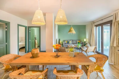 Espaciosa casa rural con amplio jardin y barbacoa — Foto 5