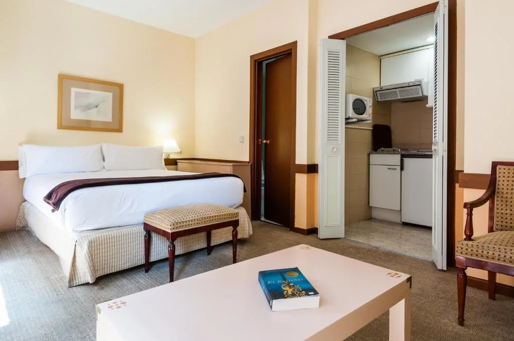 Studio (2 Erwachsene) — Espahotel Plaza Basílica