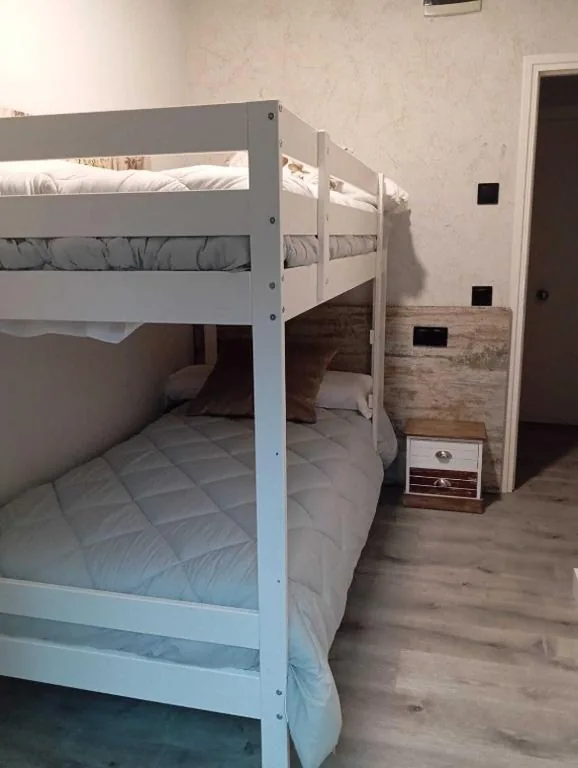 Tweepersoonskamer met 1 of 2 bedden — Espai Vidrà