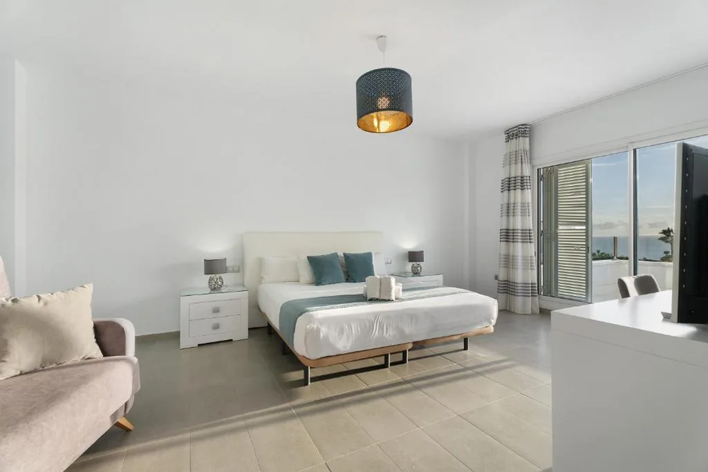 Espectacular Villa Aurora By Paramount Holidays