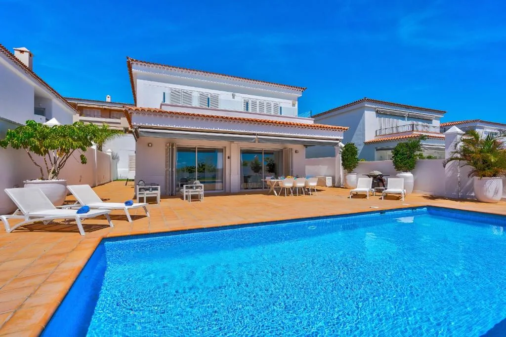 ヴィラ — Espectacular Villa Aurora By Paramount Holidays