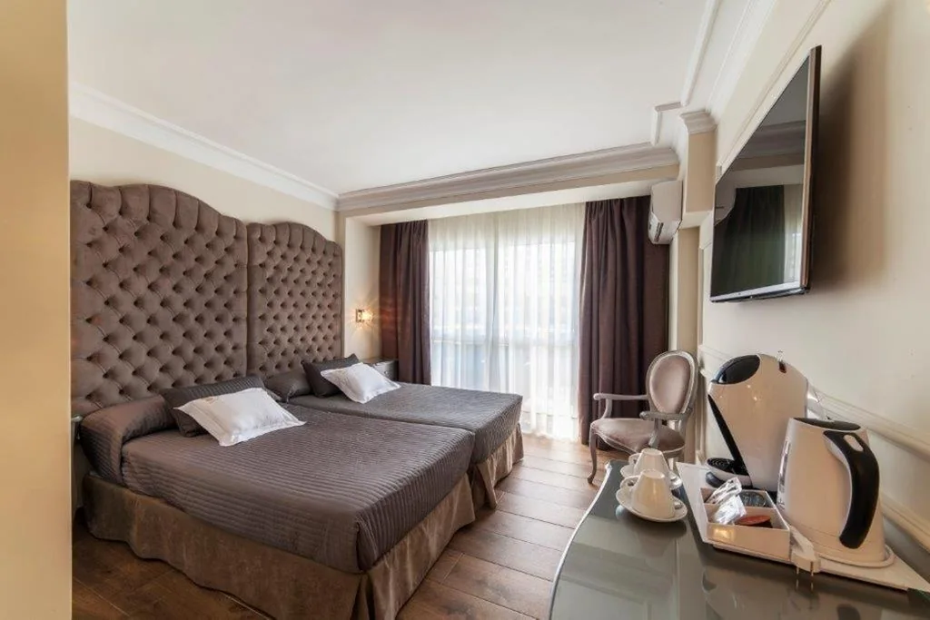 Camera matrimoniale - 1 o 2 letti — Essence Hotel Boutique