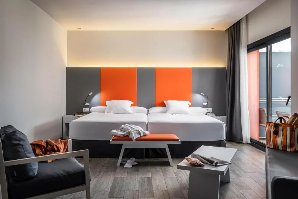 Standard Junior Suite — Estival Centurión Playa