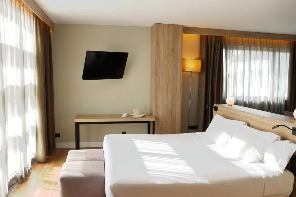 Suite Junior con vistas al mar — Eurohotel Diagonal Port