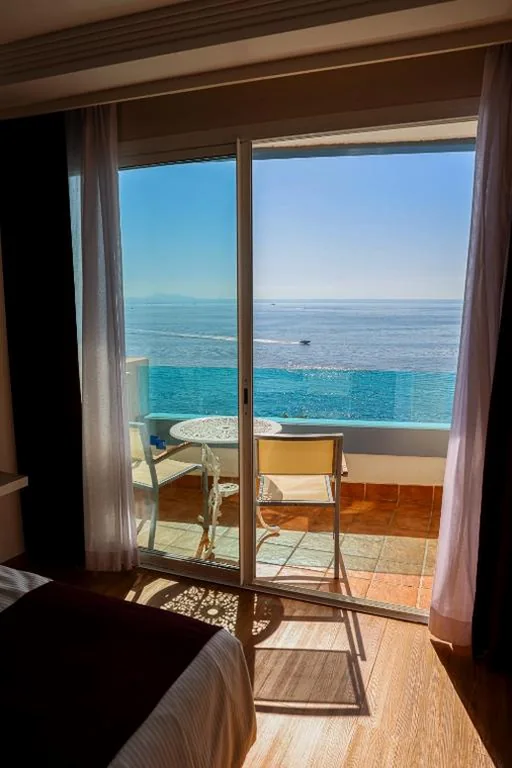 Habitación Doble Superior con vistas al mar — Europe Playa Marina - Adults Only