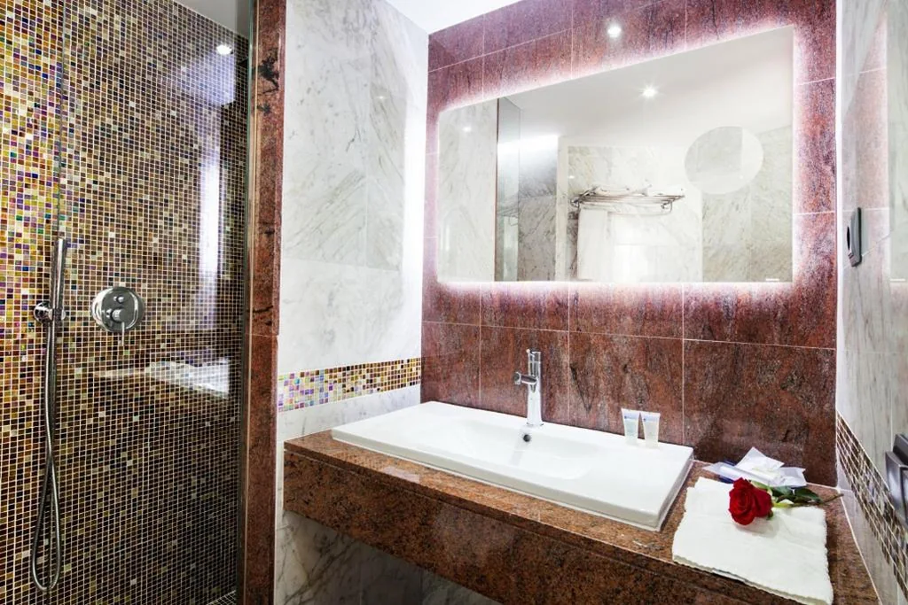 Suite Junior con vistas al mar — Europe Playa Marina - Adults Only