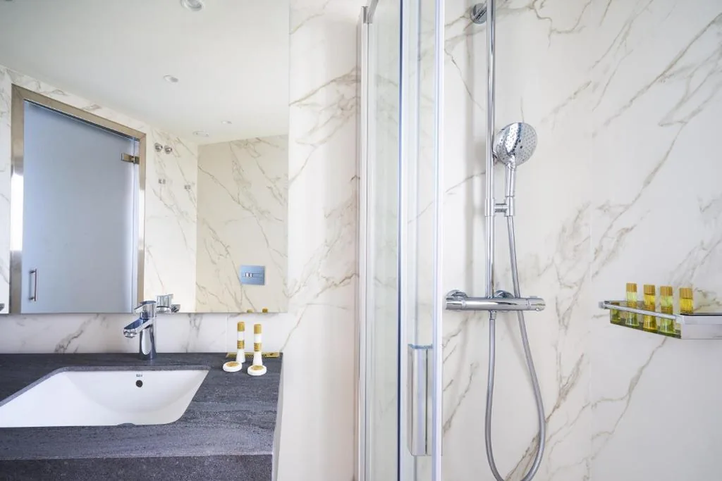 Habitación Doble Superior con terraza — Eurostars Astoria