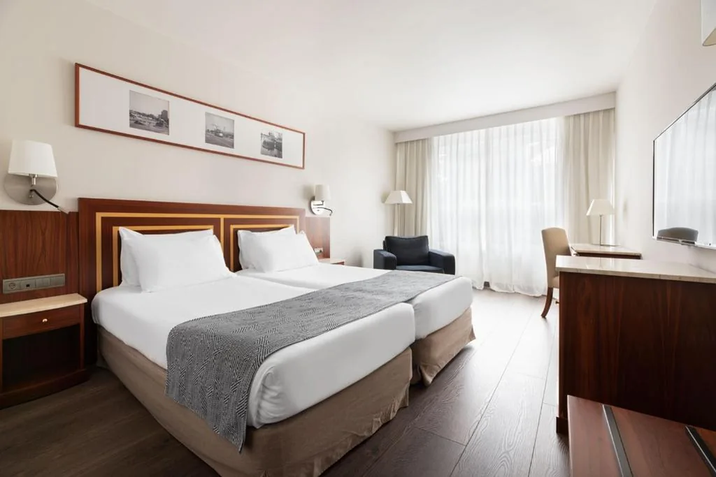 Double Room with Sea View — Eurostars Ciudad de La Coruña
