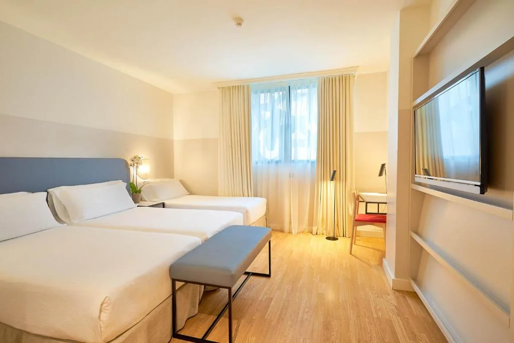 Habitación Triple — Eurostars Málaga