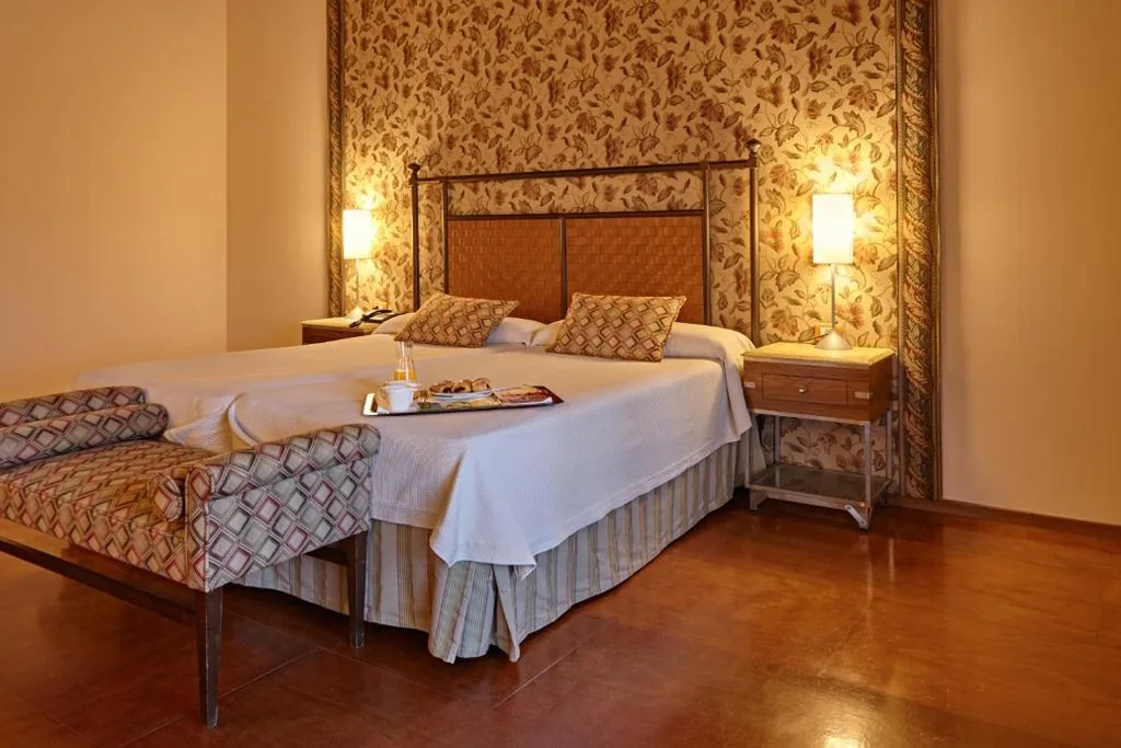 Quarto Duplo — Eurostars Monumento Monasterio de San Clodio Hotel