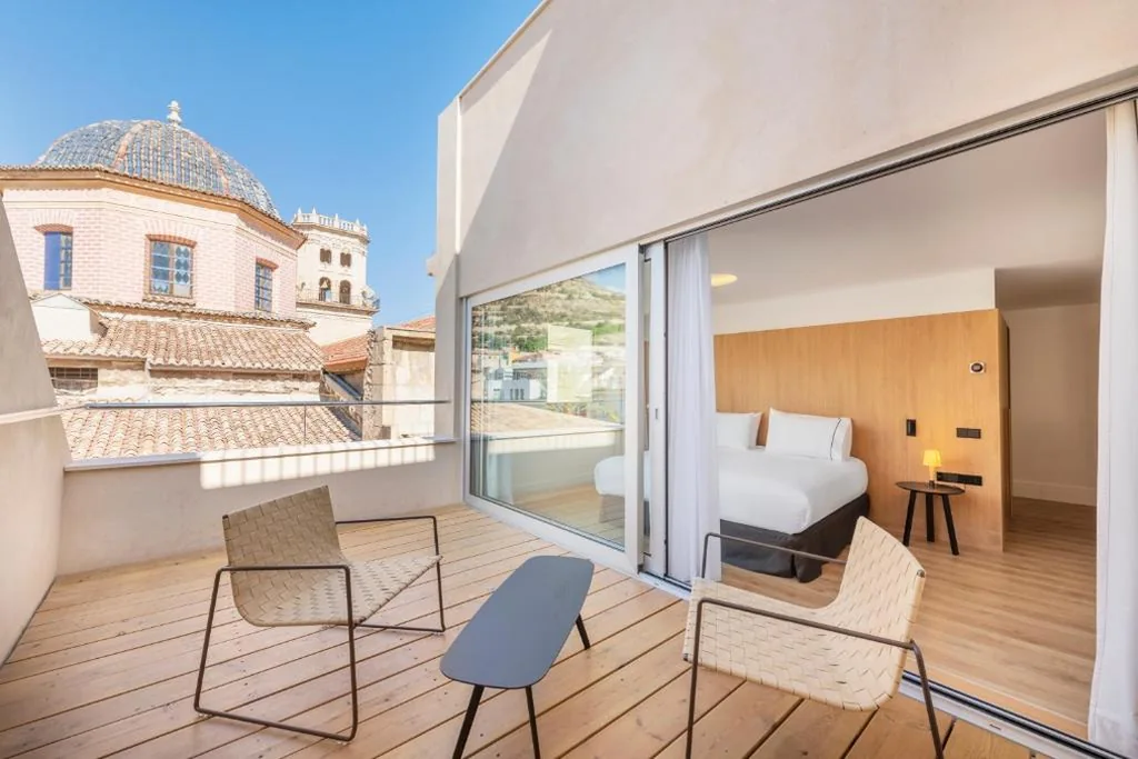Suite Junior con terraza — Eurostars Pórtico Alicante