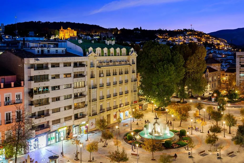 Habitación Doble Deluxe con vistas — Eurostars Puerta Real