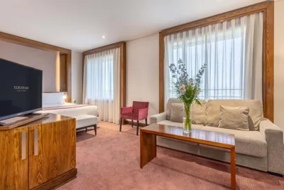 Eurostars Suites Mirasierra — 照片 6