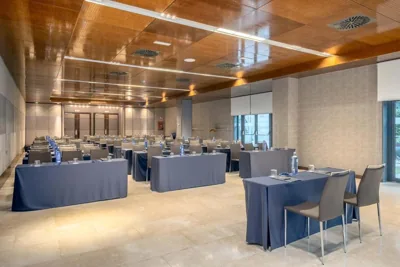 Eurostars Suites Mirasierra — 照片 8