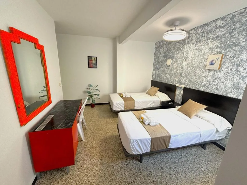 Deluxe-Doppelzimmer mit 2 Betten — Evans Realty - Hostal