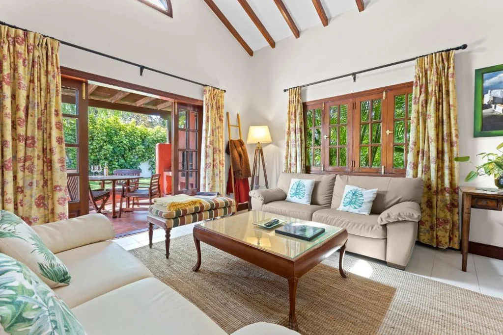 Apartment — Evergreen Saltwater Pool Villa by Bayside