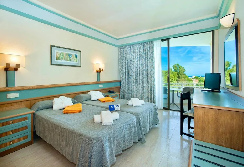 Habitación Doble — Exagon Park