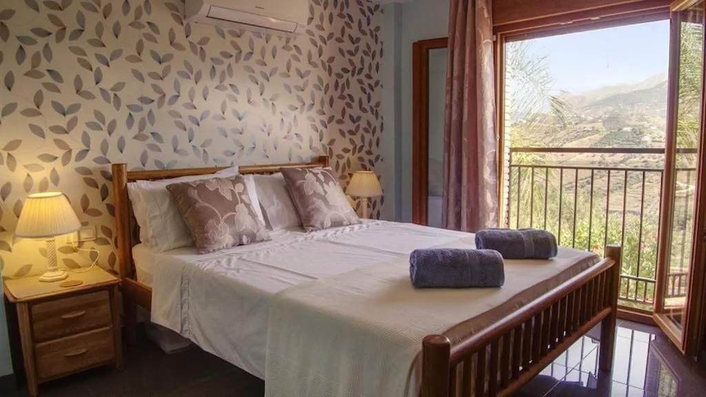Exceptional Costa del Sol Villa El Espuela for 10 Heated pool Amazing views & quality