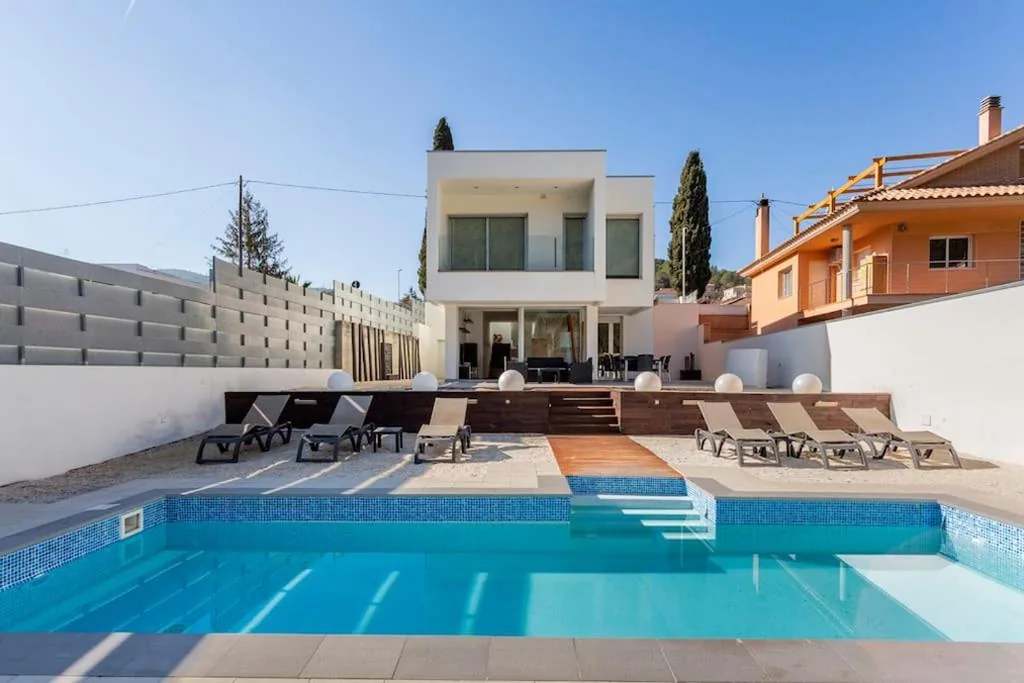 Villa — Exclusiva Villa de Lujo con piscina