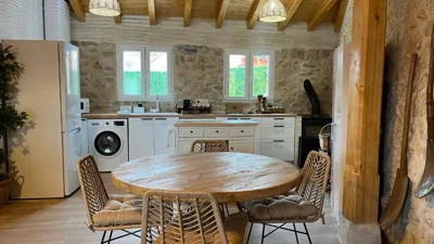 Exclusive Ribera del Duero - TV 75 pulgadas, Netflix gratis y Wifi — foto 8