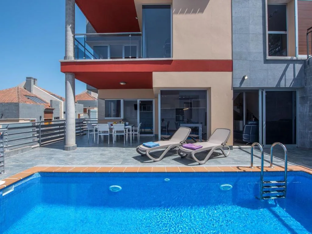 Villa — Exclusive villa!! Heated pool !! PRICE Luxury Villa Puerto De la Cruz