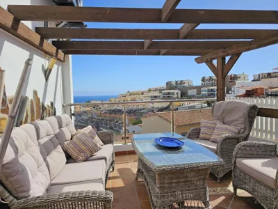 Exclusive villa with heated saltwater pool, roof terrace with beautiful views in Mogán — foto 7