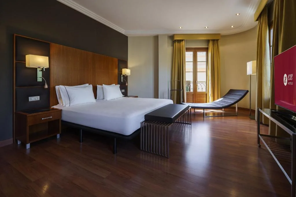 Suite — Exe Almería Centro