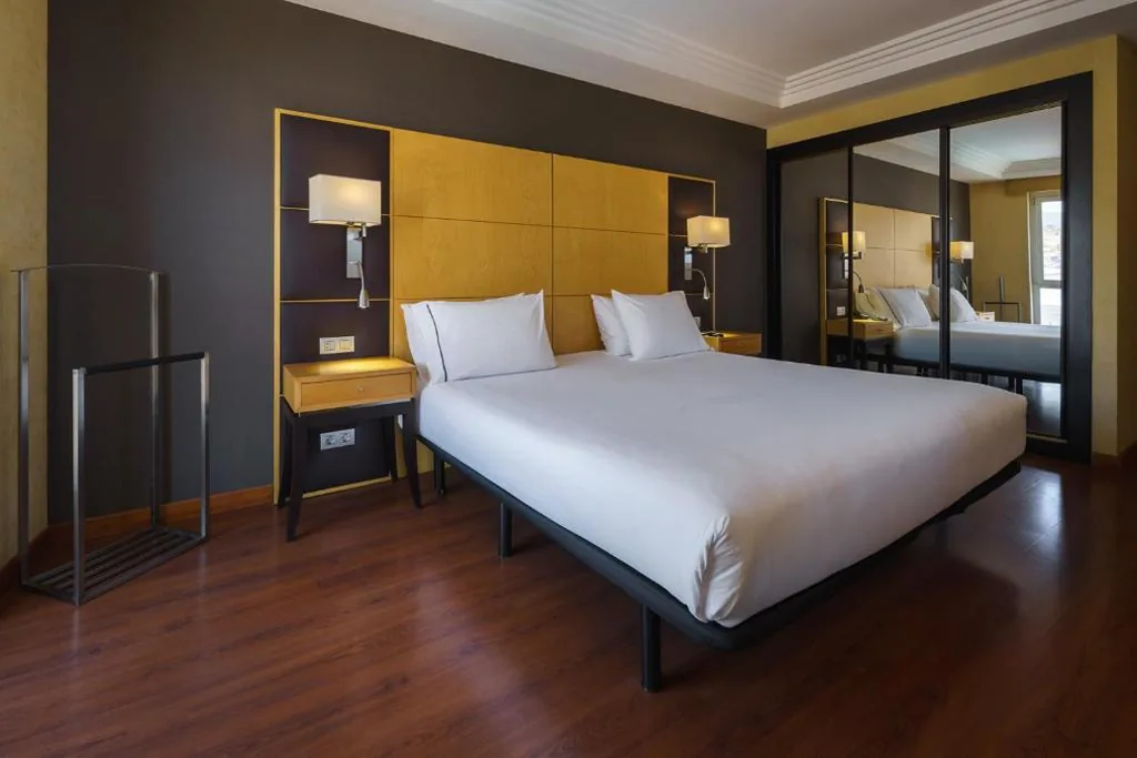 Junior Suite — Exe Almería Centro