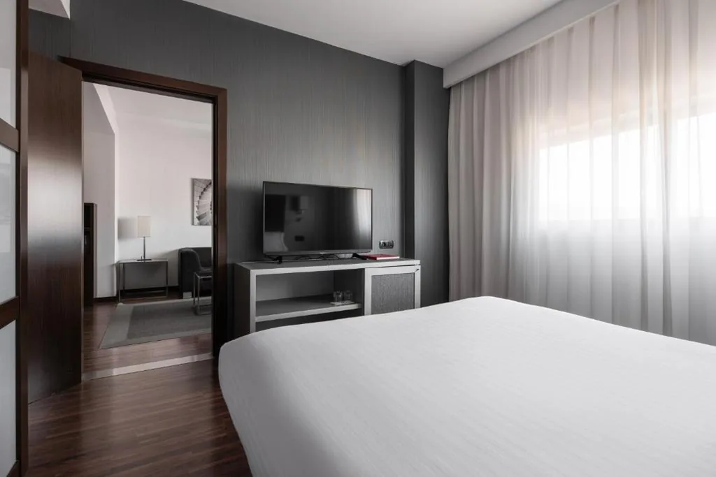 Junior Suite — Exe Zizur Pamplona