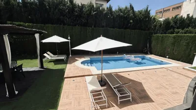 Extraordinaria Villa con piscina y chimenea — foto 9