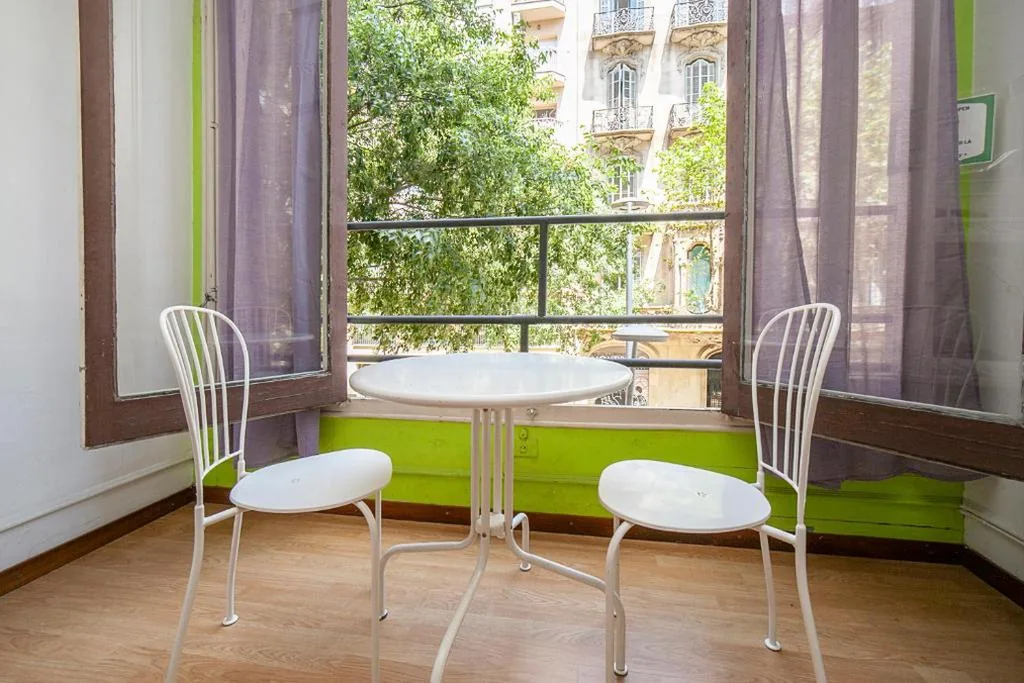 Cama em dormitório misto com 4 camas — Fabrizzios Terrace Hostel