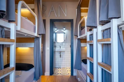 Factory Hostels Barcelona — Foto 3