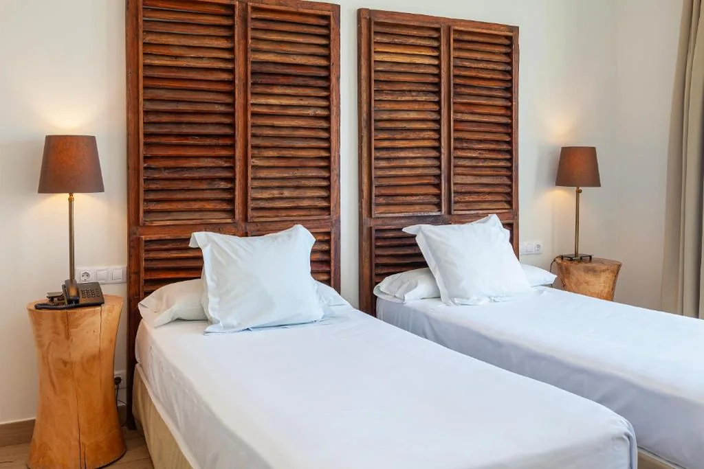 Two-Bedroom Suite (2 Adults + 3 Children) — Fairplay Golf & Spa Resort - by Grupo Tribu