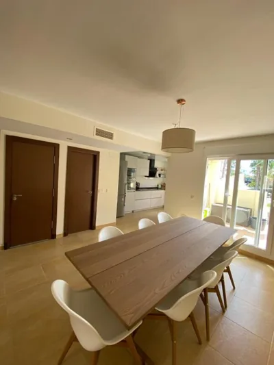 Family Beach House by Wayra Tarifa — foto 10