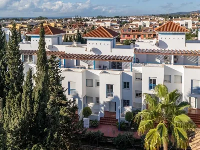 Family Fairways I Spacious 4-Bedroom Townhouse Near Beach & Golf, Estepona — Foto 8