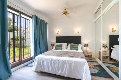 Family villa with garden next to the beach — foto 7