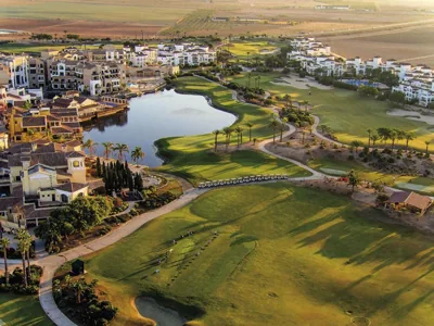 Fantastica villa con piscina en gran golf resort — foto 3