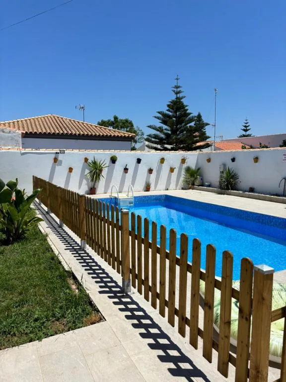 Casa com 3 quartos — Fantástico chalet con piscina 2 km de la barrosa