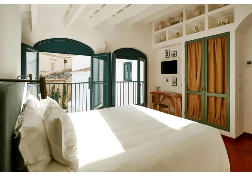 Habitación Deluxe Premier con vistas y acceso al spa — Faustino Gran Relais & Chateaux