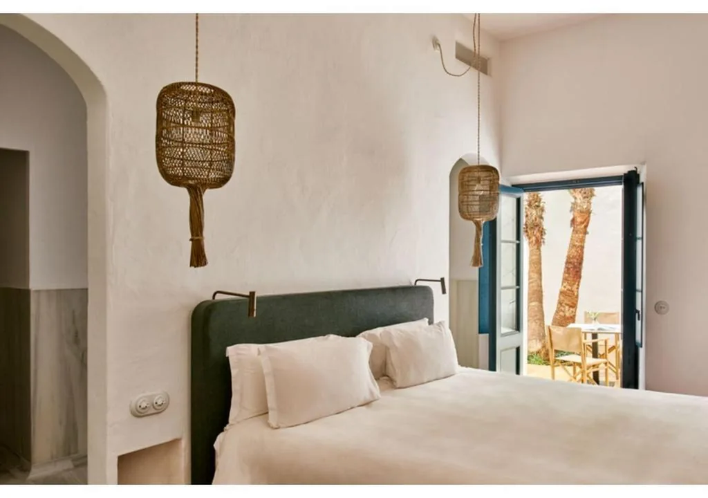 Habitación Doble con patio y acceso al spa — Faustino Gran Relais & Chateaux